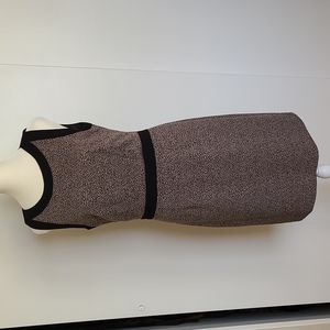 Tahari size 6 animal print dress